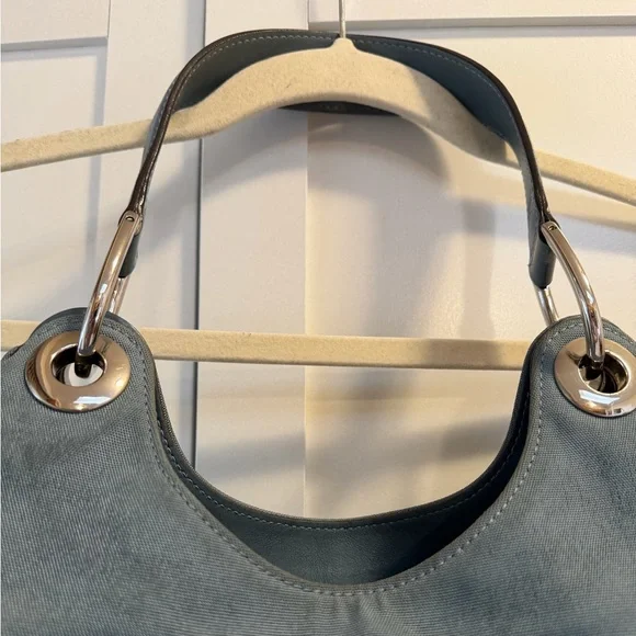 Gucci Vintage Blue Quiet Luxury Bag EUC - Picture 6 of 17